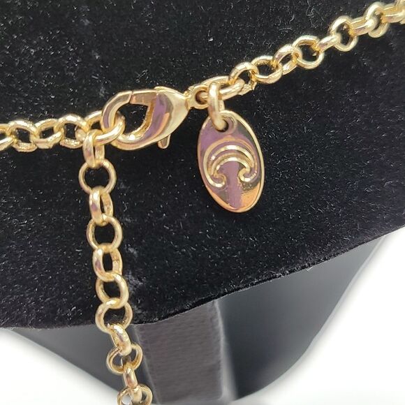 🔹️NWT Charming Charlie "Red, White, & Bold" Necklace & Earring Set - Picture 8 of 8